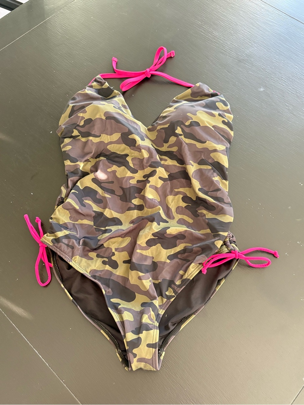 Swimsuits For All Women’s Camo One-Piece Swimsuit with Hot Pink Ties. New.